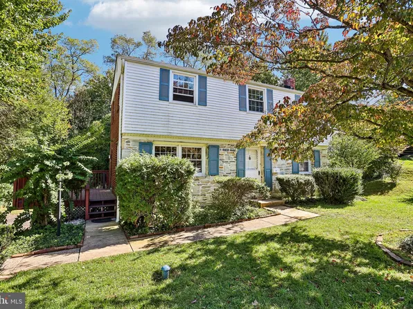 625 Cambridge Rd, Brookhaven, PA 19015