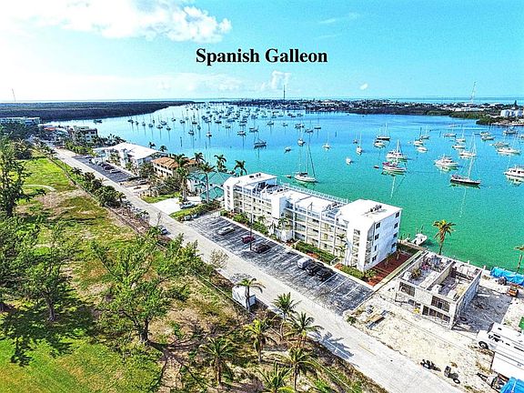 3rd image of 1115 Sombrero Blvd APT 301A