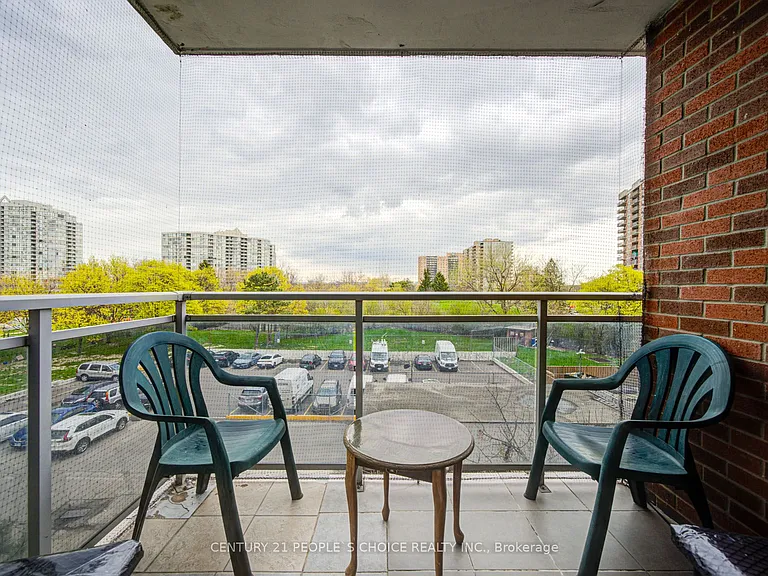 2645 Kipling Ave #411 — Photo 33