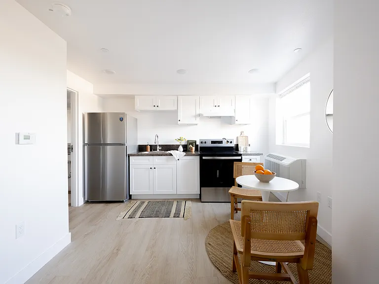 4973 1/2 W 21st St #101 — Photo 13