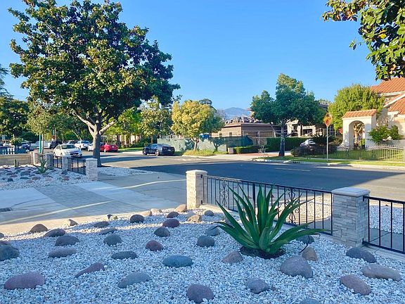 2nd image of 6033 Golden West Ave