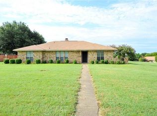 304 E Little Creek Rd, Cedar Hill, TX 75104