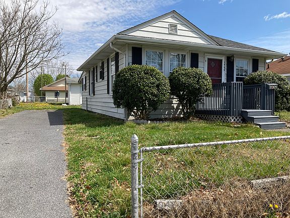 2nd image of 1446 Willow St