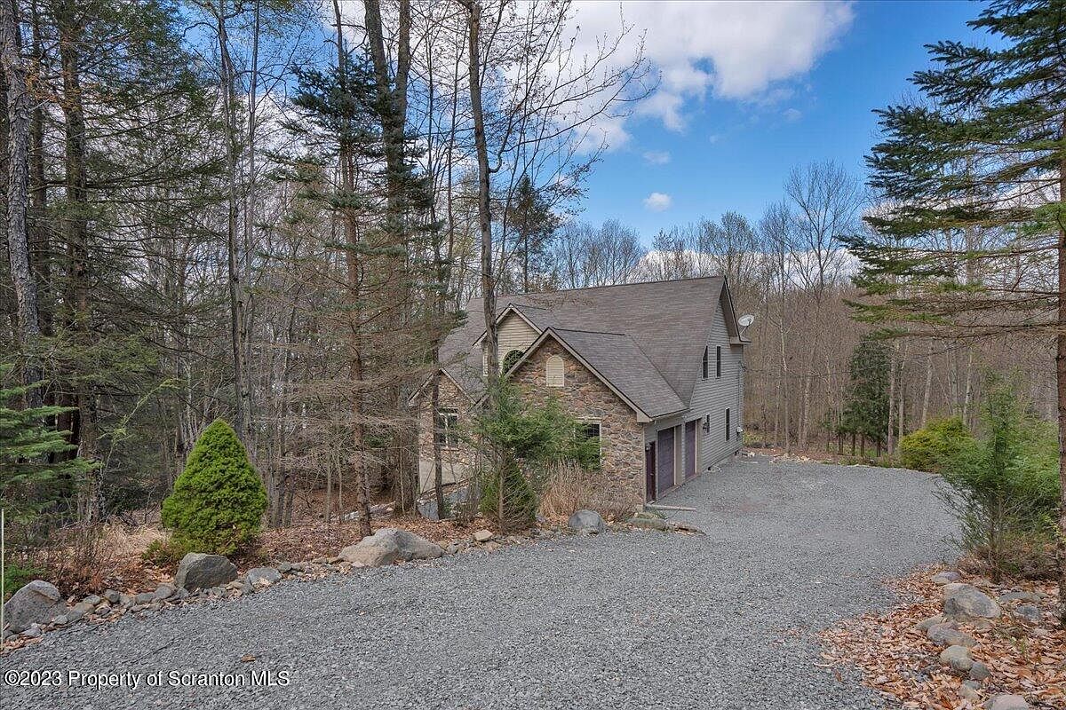 119 Robert Ln, Gouldsboro, PA 18424 Zillow