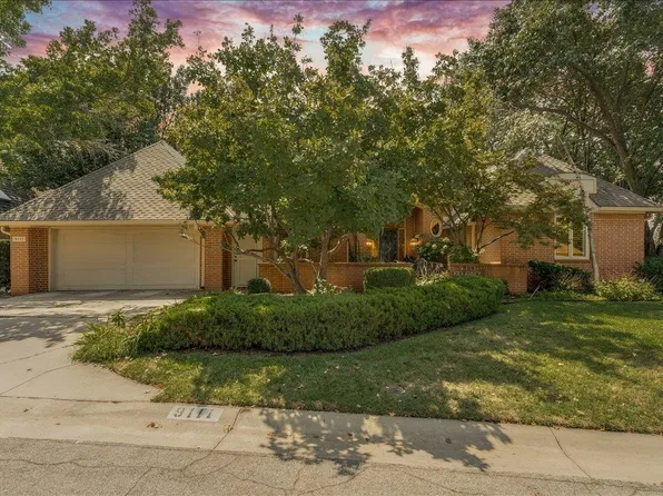 9111 E Killarney Pl, Wichita, KS 67206