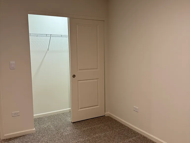 13520 S Carmel Blvd — Photo 18