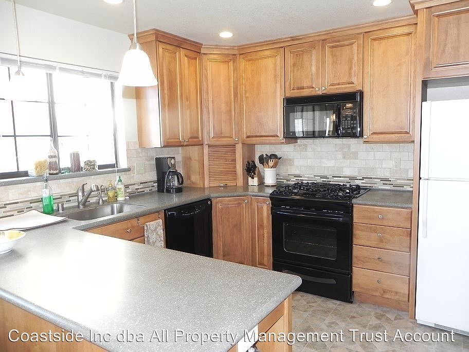 1st image of 2355 Beach Blvd #20