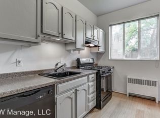 5301 Westbard Cir APT 142, Bethesda, MD 20816