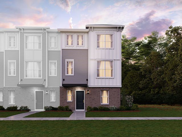 1st image of 1040 E Oakton St