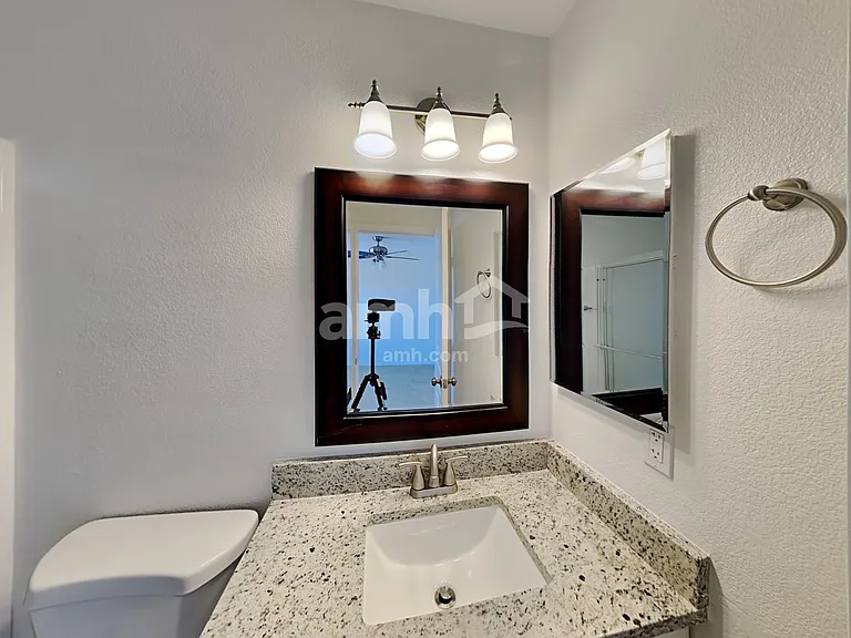 3017 S Mandy Cir — Photo 9