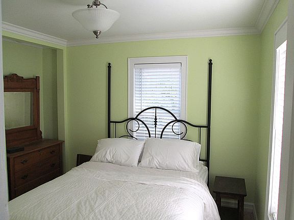 2nd image of 308 Wolcott Ave