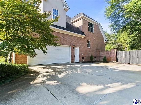 4th image of 3817 Palmer Dr