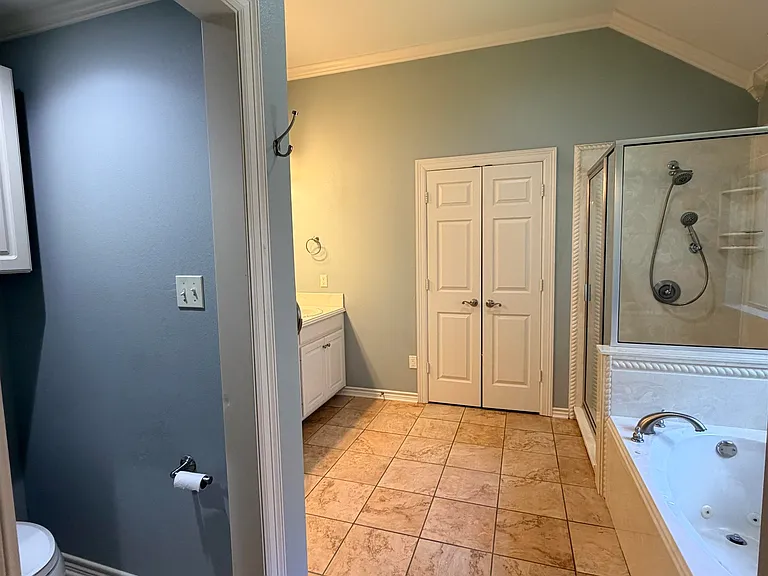 5706 Andover Dr — Photo 18