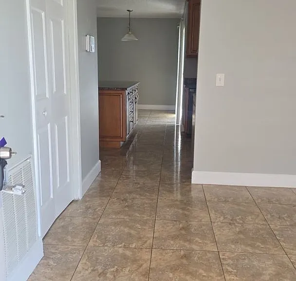 202 Chadworth Dr — Photo 5