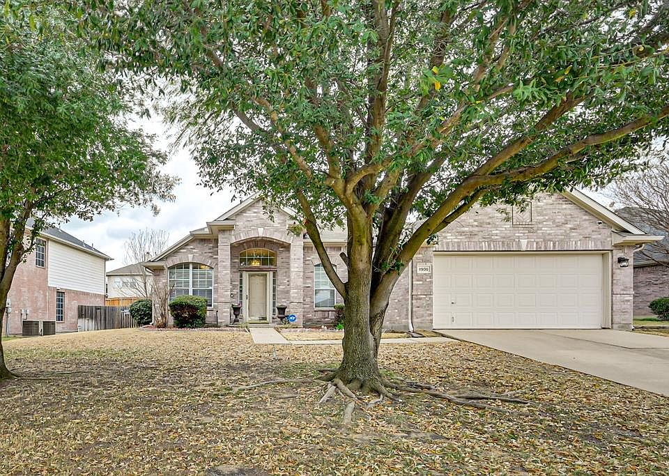 1st image of 1905 Winter Park Dr