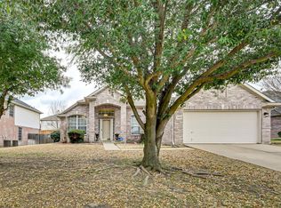 1905 Winter Park Dr, Mansfield, TX 76063