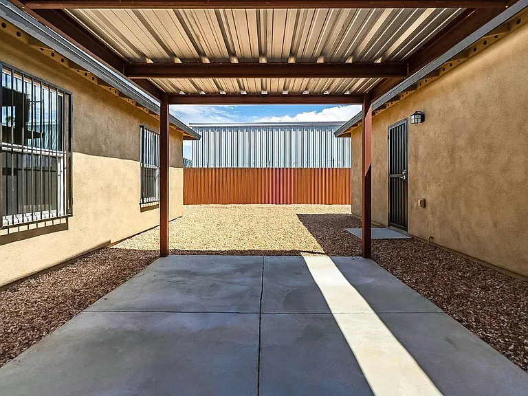 615 S. Santa Rita Ave. — Photo 16