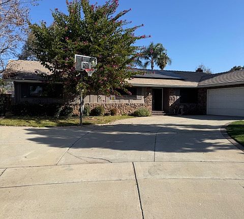 2nd image of 1459 Fernwood Dr