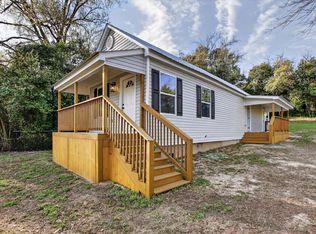 224 Alley St, Gloverville, SC 29828