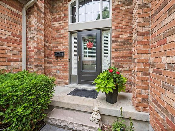 4th image of 755 Willow Rd #10