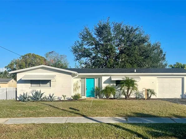 4137 Maceachen Blvd, Sarasota, FL 34233