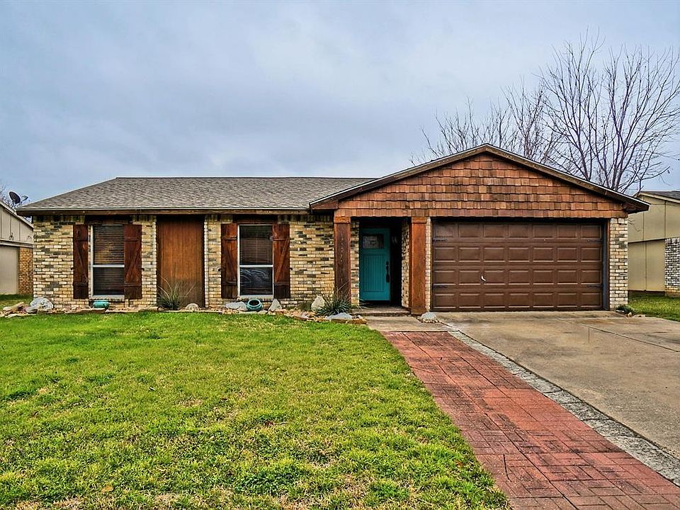 1st image of 6908 Arborbrook Dr