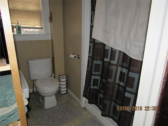 3rd image of 50 Fairmount Ave