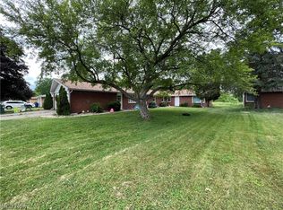 3817-3819 Kaiser Ave NE, Canton, OH 44705