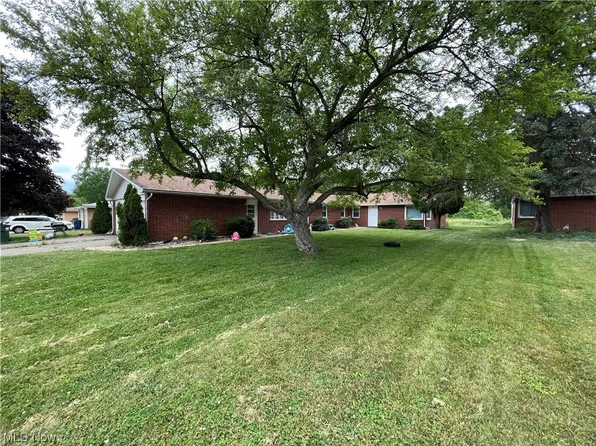 3817-3819 Kaiser Ave NE, Canton, OH 44705