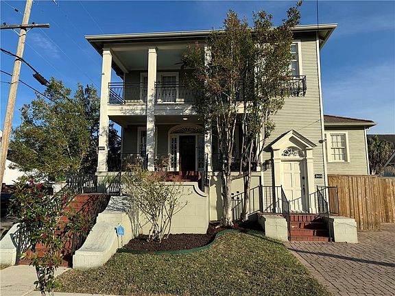 3rd image of 3035 Nashville Ave