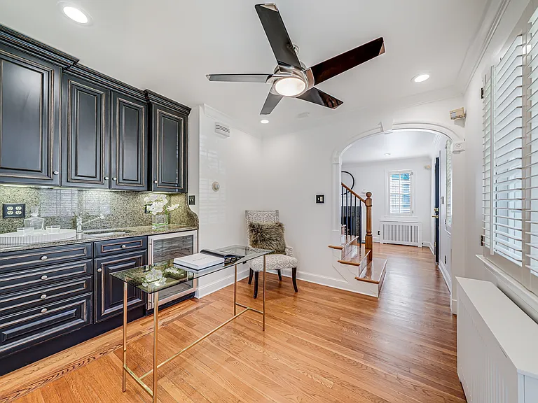 Breakfast room with wet bar and wine refrigerator