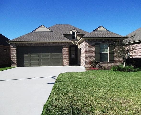 1st image of 124 Sugar Creek Dr
