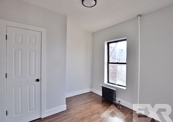 4th image of 944 Marcy Ave APT 5C