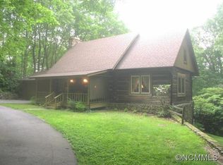 833 Old Fiddle Rd, Waynesville, NC 28786