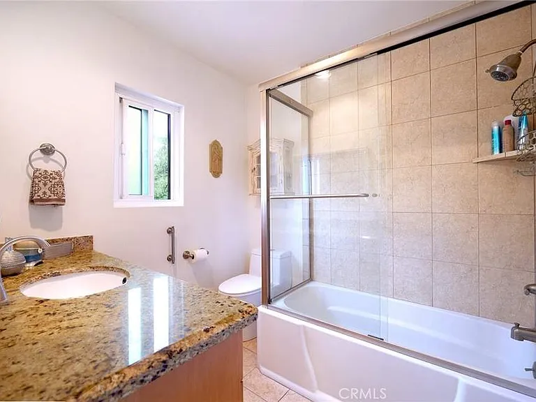 312 N Louise St #108 — Photo 6