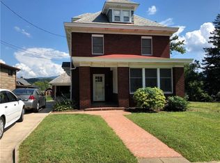 5 Derrick Ave, Uniontown, PA 15401