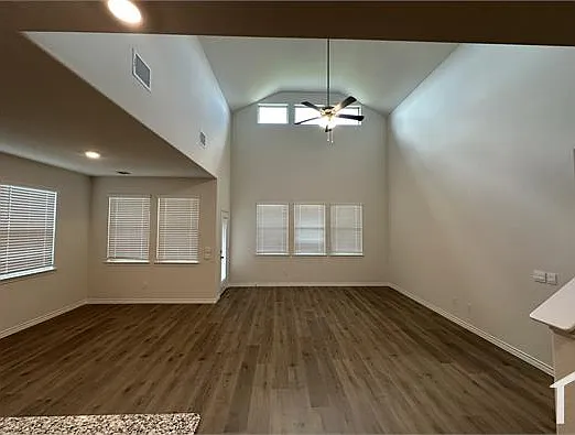 7217 Mayplace Dr — Photo 12