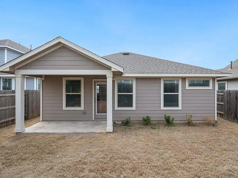 8214 Cottage Rose Dr — Photo 24