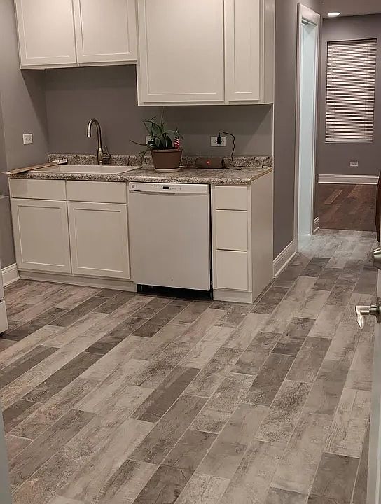 1st image of 2455 S Whipple St #1