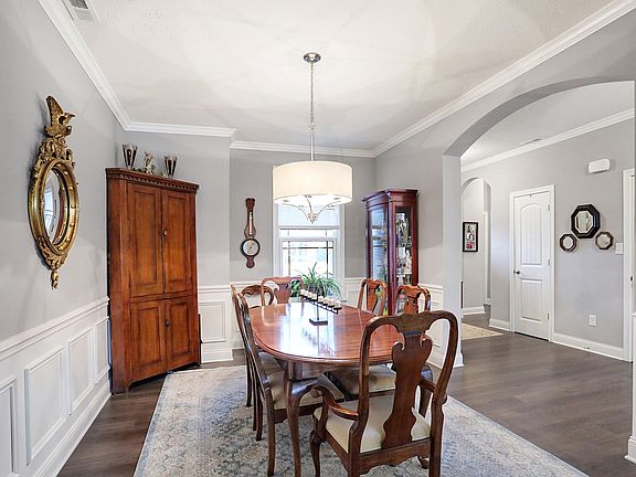 4th image of 7652 Winding Lake Dr N