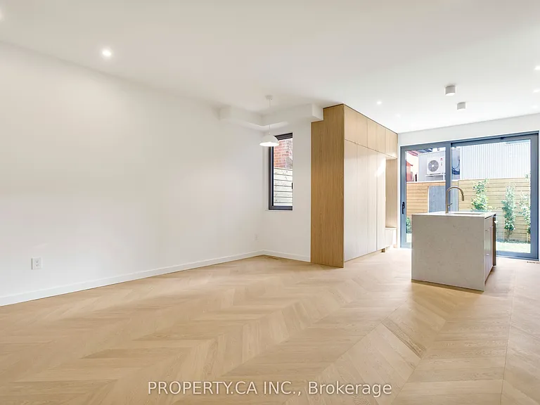 301 Keele St #2 — Photo 10