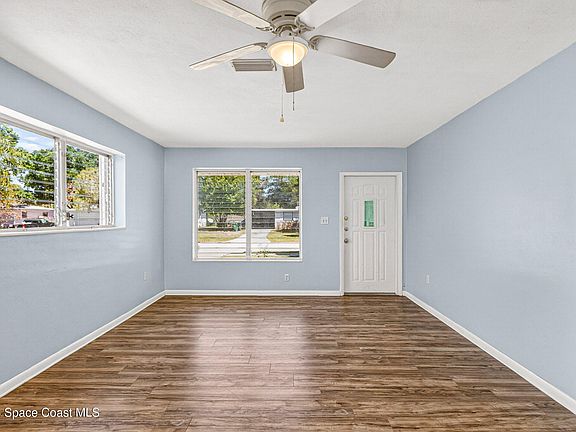 2nd image of 3318 Purdue St