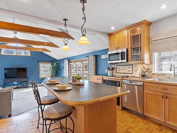 5th image of 16 Green St