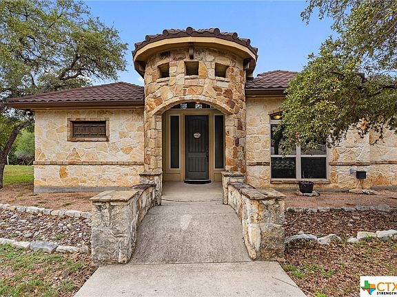5th image of 2824 Mountain High Dr