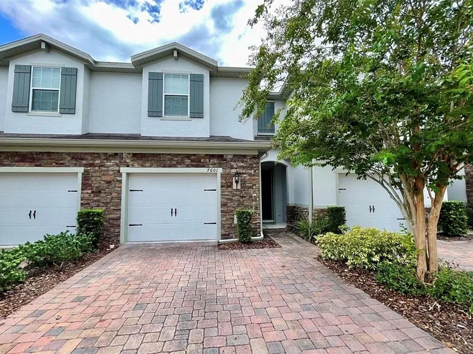 7601 Aloma Pines Ct