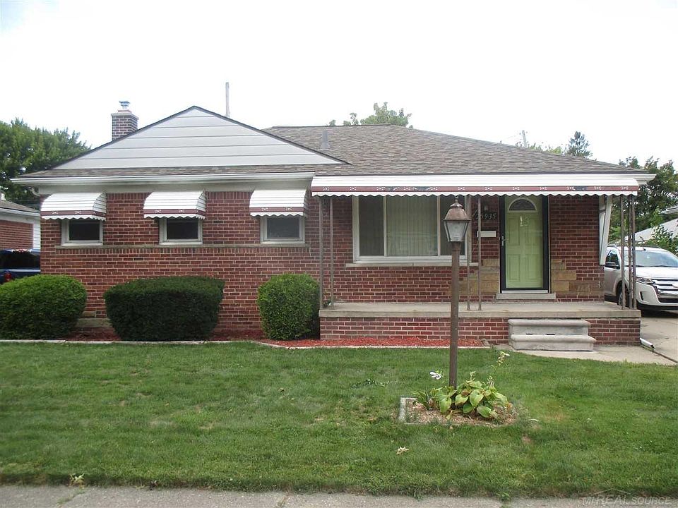 1st image of 25935 Koontz St