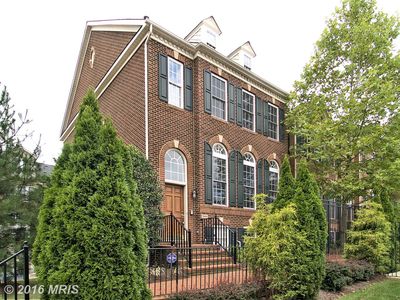 7980 Reserve Way, Vienna, VA, 22182