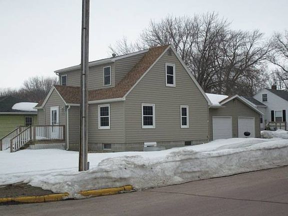 2nd image of 1013 5th Ave
