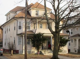 33 Longfellow Ter, Springfield, MA 01108