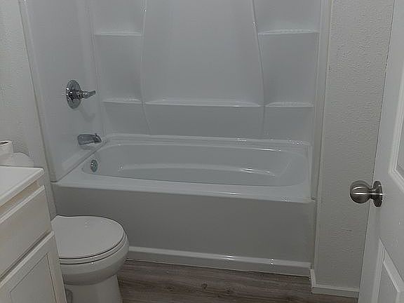 4th image of 7916 Pecan Dr